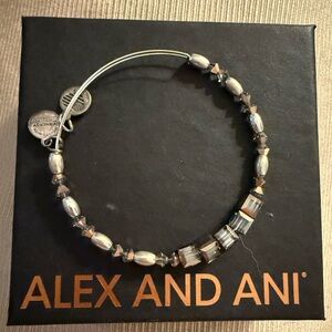 ⭐️ Alex and Ani: Metallic Beaded Bracelet
